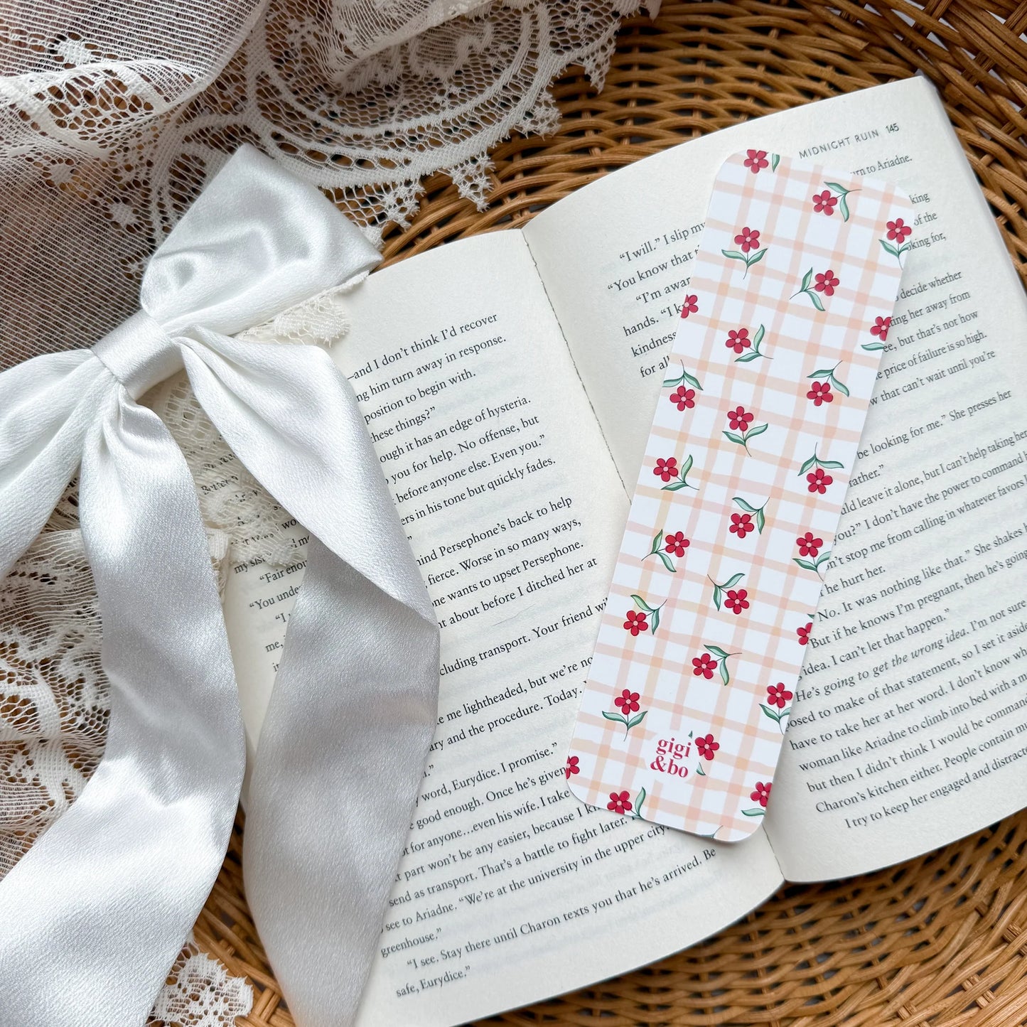 Farmhouse Floral Bookmark